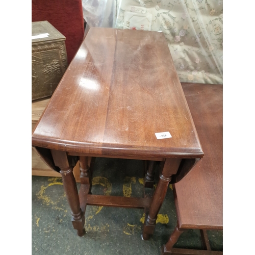738 - A small 20th century reproduction mahogany finished gateleg drop leaf tableA small reproduction ga... 