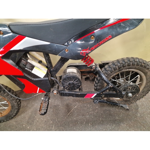 118 - Evercross Electric Mini Motocross Pit BikeAn Evercross electric mini motorcycle designed for child... 