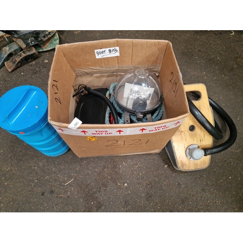 85 - A Collection of Marine Accessories including a Vintage Durbin Light and Manual Foot PumpsThis coll... 