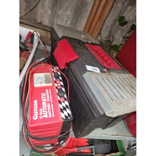 92 - A Gunson 12V Battery Charger with an Assortment of Tool Storage and Hand ToolsThis lot comprises a... 
