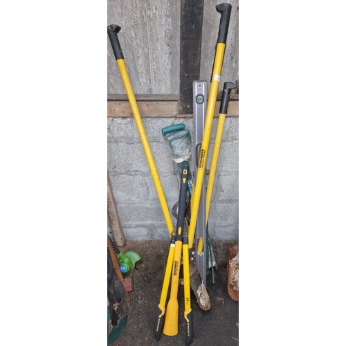 97 - A Group of Garden and Construction Hand Tools including Roughneck BrandThis lot comprises an assor... 