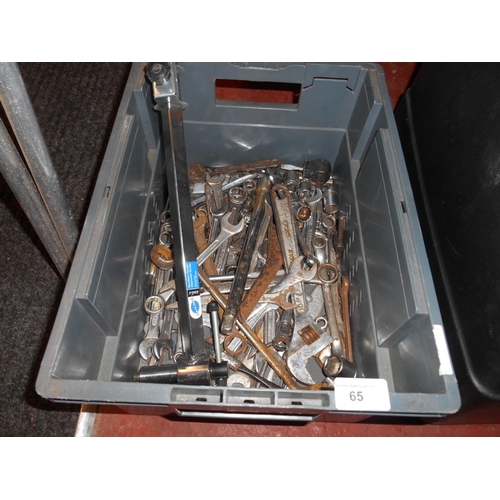 65 - Good box of spanners