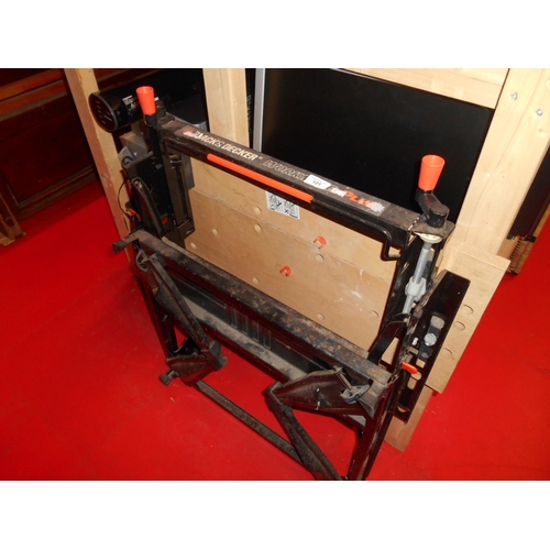 121 - Black and Decker workmate