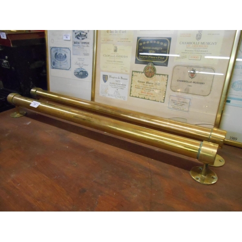 77 - 2 pub brass foot rails