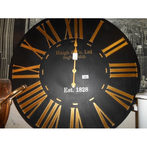 120 - Large black and gold clock