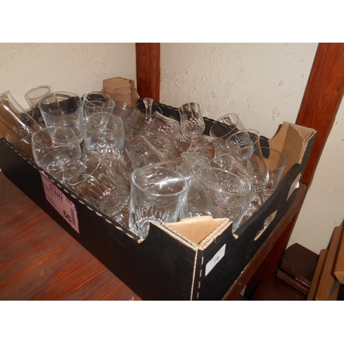 78 - Box of mixed glass