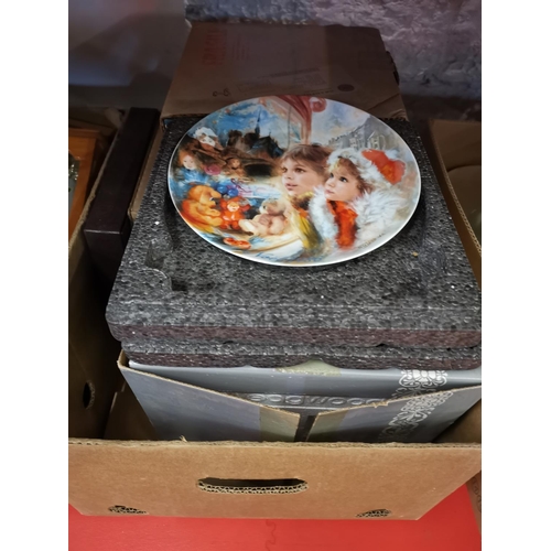 167 - Box of mixed collectable plates