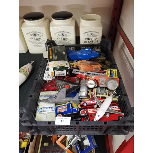 17 - Tray of vintage Dinky and Matchbox etc