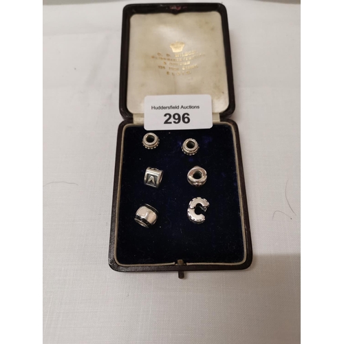 296 - 6 Pandora charms