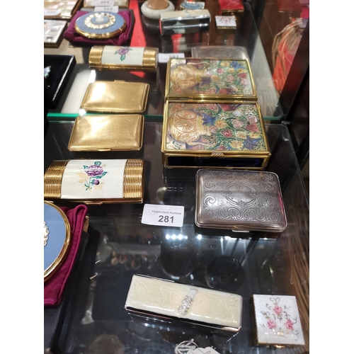 281 - Selection of 4 vintage cigarette cases