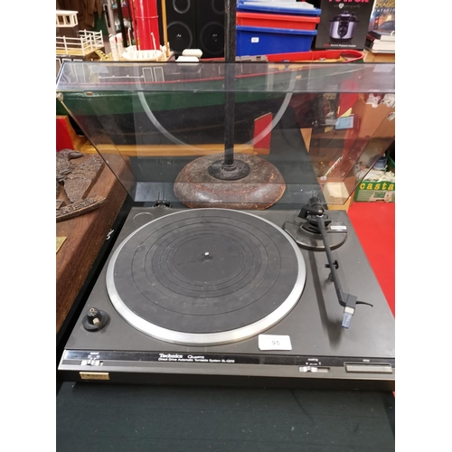 95 - Technics Quartz SLQ210 turntable