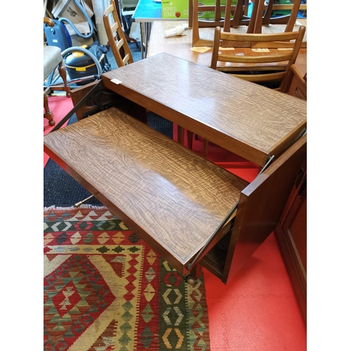 514 - Vintage retro serving table