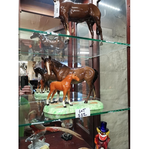 522 - Beswick Horse and Foal model 953- no damage