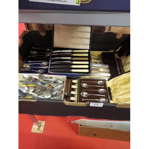 171 - Box of vintage cutlery