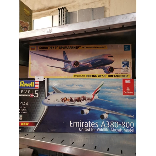 181 - 2 aircraft model kits