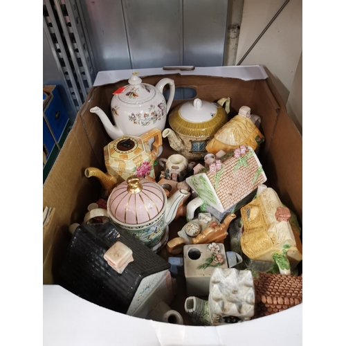 183 - Box of collectable teapots