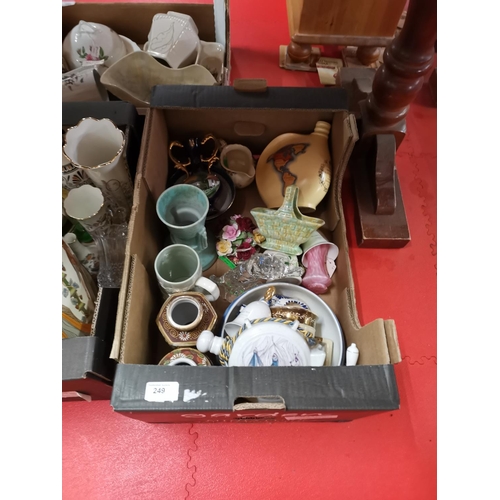 249 - Box of mixed vintage collectables