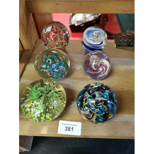 381 - 6 collectable paper weights