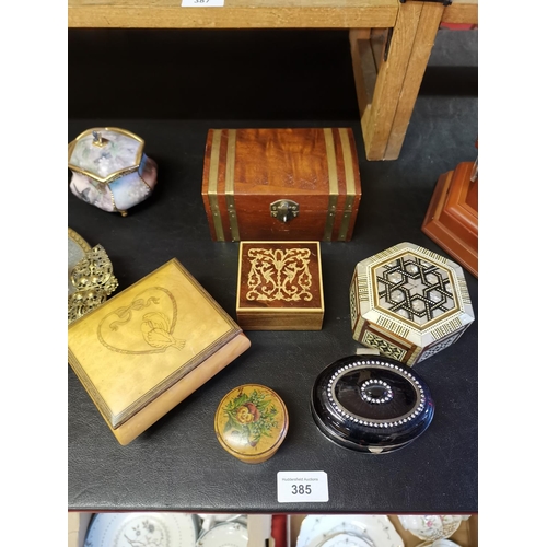 385 - 6 collectable trinket boxes