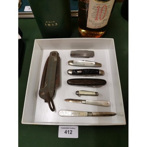 412 - Selection of vintage pen knives including silver