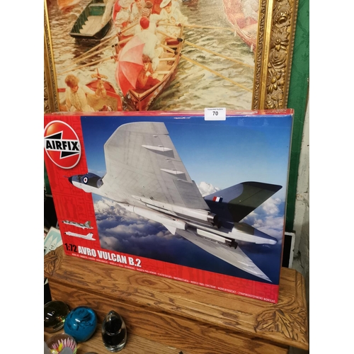 70 - Airfix Auro Vulcan B2 model kit