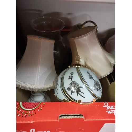 18 - Box of table lamps and lanterns