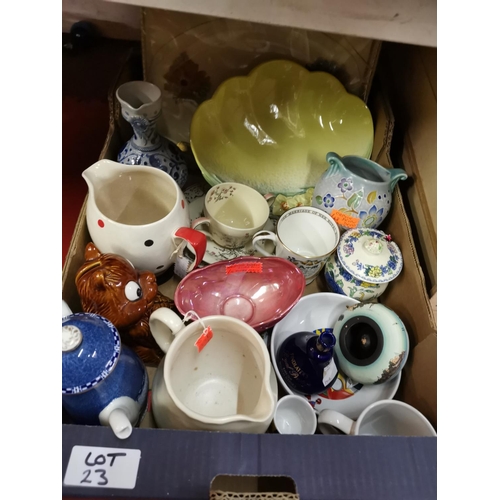 23 - Box of good mixed collectables