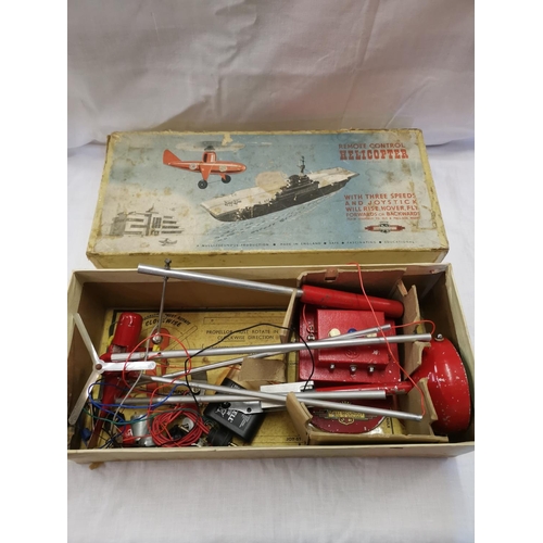 36 - Nulli Secundus remote control helicopter