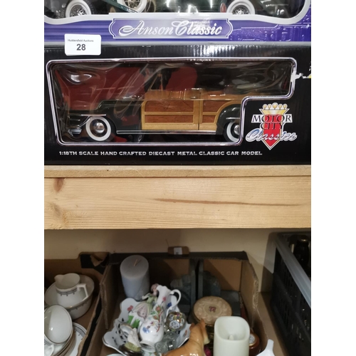 28 - 1948 Town and Country model car