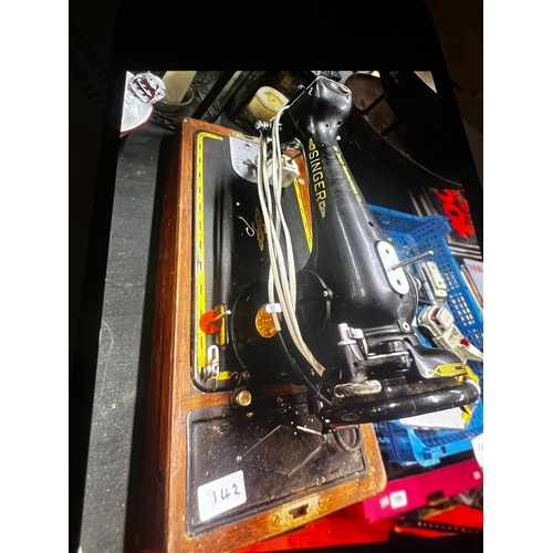 Singer sewing machine