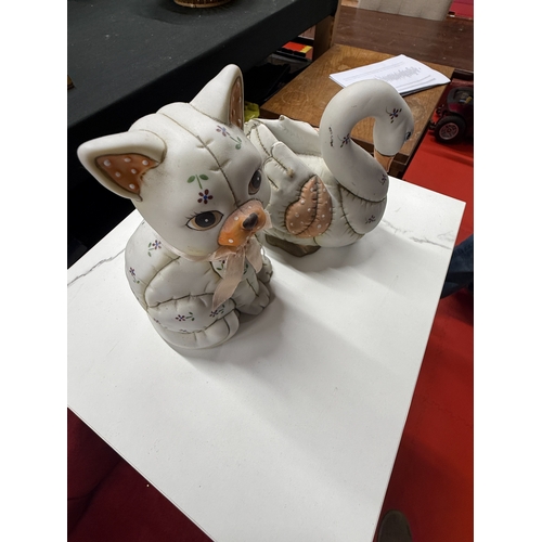 108 - Cat and Swan Figure