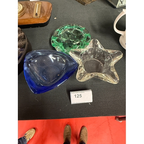 71 - 3 Murano Style ashtrays