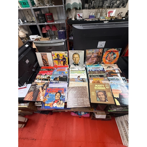 40 - 500 LPS Records Mixed Artists