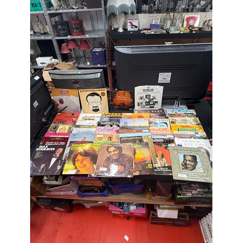 40 - 500 LPS Records Mixed Artists