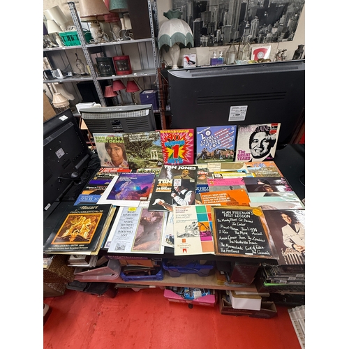 40 - 500 LPS Records Mixed Artists