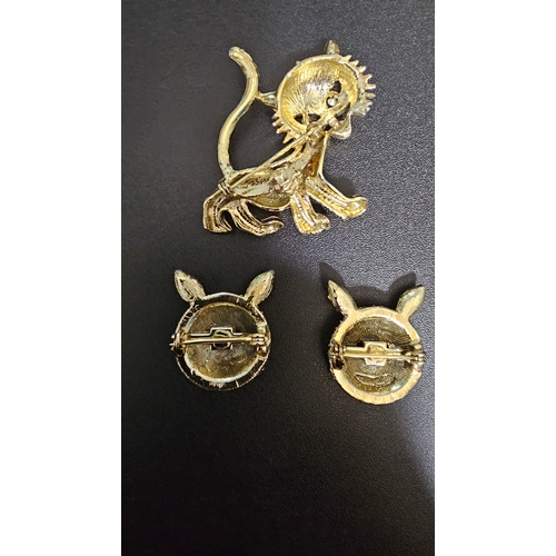 170 - 3 x Beautiful Cat Brooches, Gold Coloured Metal with various coloured glass Gems.