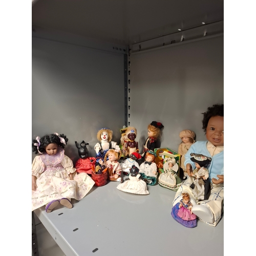 79 - Job Lot of Collectable Vintage Dolls Some Porcelain, Various Different Style, Culture & Era Incl... 