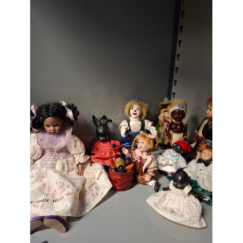 79 - Job Lot of Collectable Vintage Dolls Some Porcelain, Various Different Style, Culture & Era Incl... 