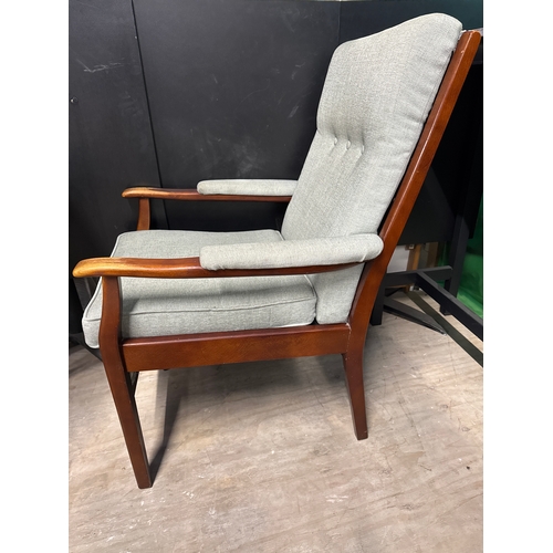 84 - CINTIQUE  X 2 Vintage Mid Century Fireside Lounge High Back Chairs. Light Grey In Colour. Good Sturd... 