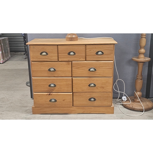 96 - Pine Chest of Drawers, Good Condition standing 80cm tall