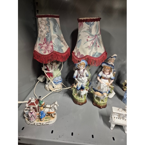 18 - Porcelain Figure collection 