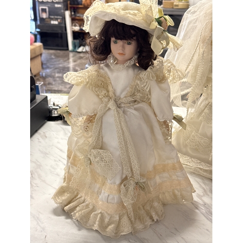 2 - Set Of 4 x Vintage Porcelain Dolls, All Beautifully Dressed. 3 With Display Stands