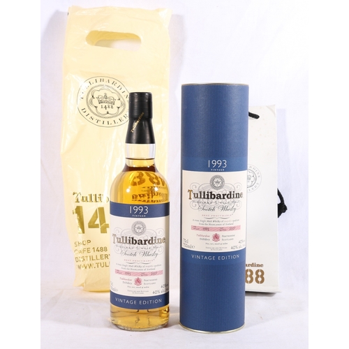 211 - TULLIBARDINE 1993 Highland single malt Scotch whisky, bottled in 2007, 70cl 40%vol with tube and dis... 