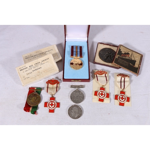 548 - George V Mercantile Marine war medal to JOSHUA HEATON, WWI war medal, WWII defence medal, Lusitania ... 