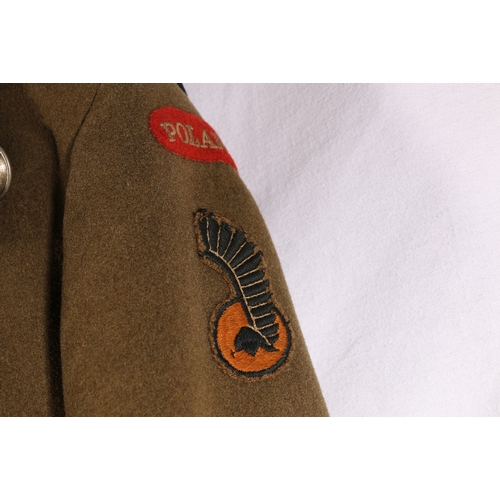 636 - Polish army uniform dress green khaki overcoat with Poland cloth shoulder title and eagle buttons by... 