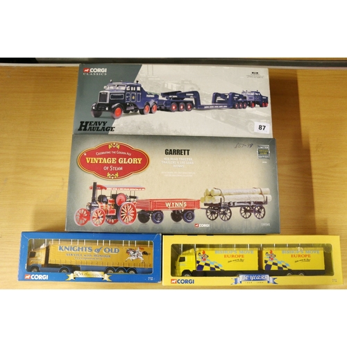 87 - Corgi Classics 17701 Pickfords Scammell Constructors and Low Loader set, 80305 Garrett Road Tractor ... 