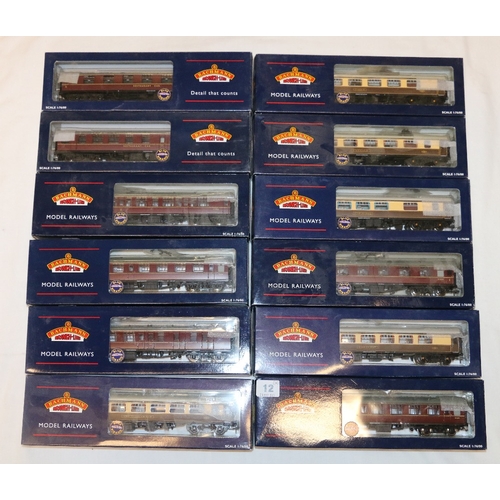 12 - Twelve Bachmann Branchline OO gauge model railways rolling stock coaches including 39026E, 39051E, 3... 