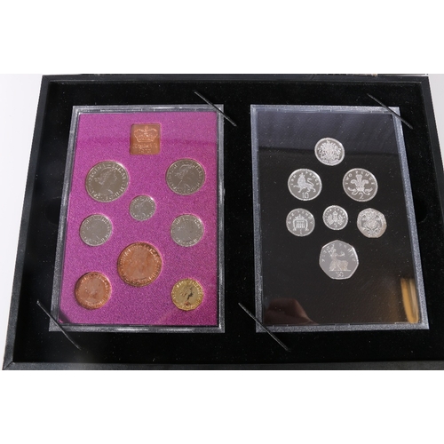 286 - The Royal Mint UNITED KINGDOM Elizabeth II silver proof seven-coin collection 2008 Emblems of Britai... 