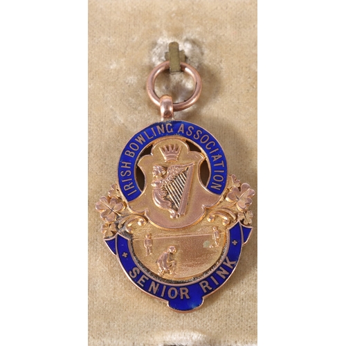 315 - Irish Bowling Association 9ct gold and enamel medal Senior Rink won by F C CLEGG and dated 1916, 8.2... 