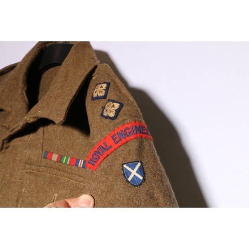 417 - British Army dress uniform khaki green tunic with label for James A Stewart Ltd dated 1946, Battledr... 